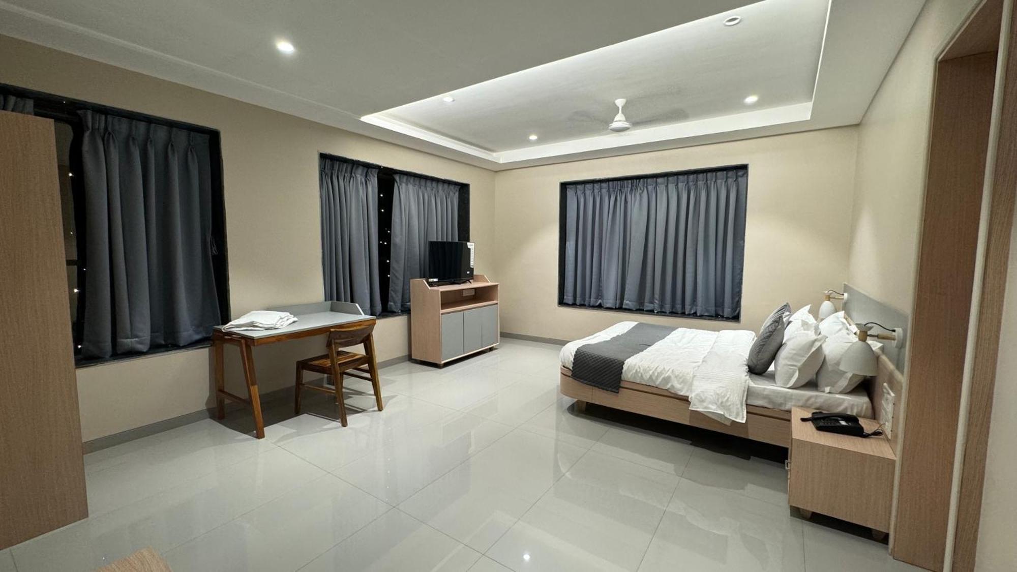 The Pavilion Park Resort ماليغاؤن المظهر الخارجي الصورة